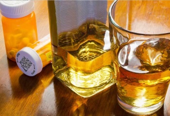 Alcohol and drugs--the topic of the Surgeon General's report